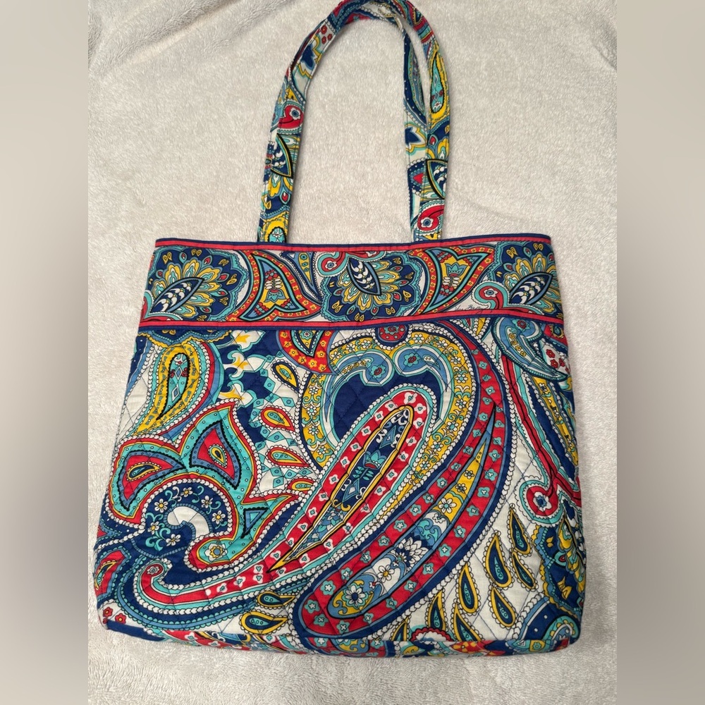 NWOT Vera Bradley $150 Retail Retired Marina Paisley Tote Laptop Bag